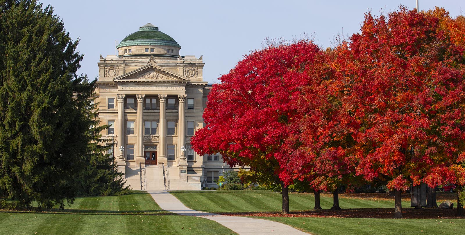 Fall view of Beardshear Hall